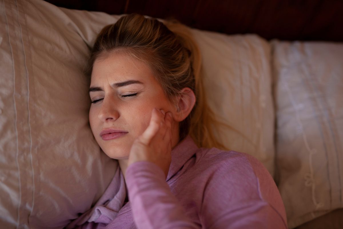 Signs of Jaw Clenching